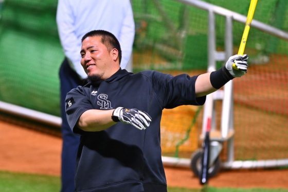 コーチも未知、難しい距離感 吐露した苦悩…山川は「こうしなさいって