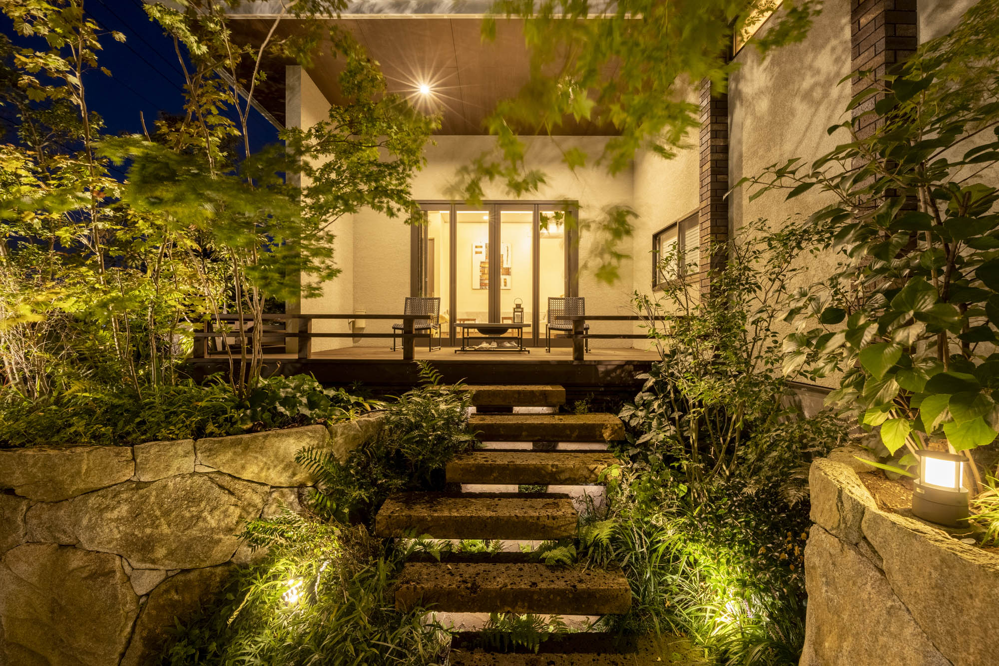 478 002 path_stand_light | 屋外照明なら「株式会社タカショー