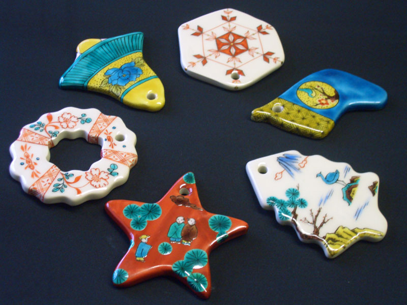 九谷焼のクリスマスオーナメントです。雪 ベル 靴下 リース もみの木