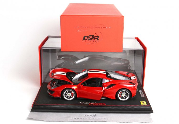 楽天市場】BBR 1/18 フェラーリ 488 Pista metal Rosso Corsa 全開閉