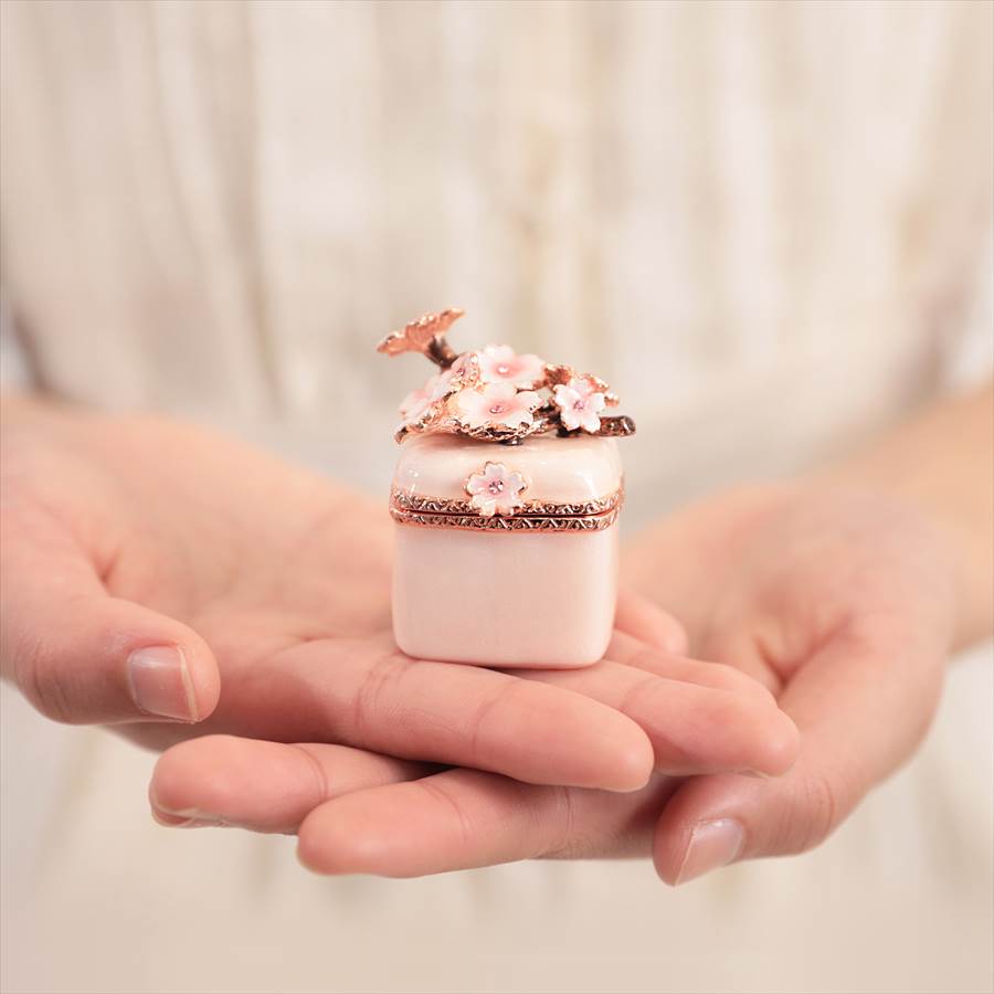 楽天市場】【正規品】 小枝桜 ジュエリーボックス 春色 小物入れ