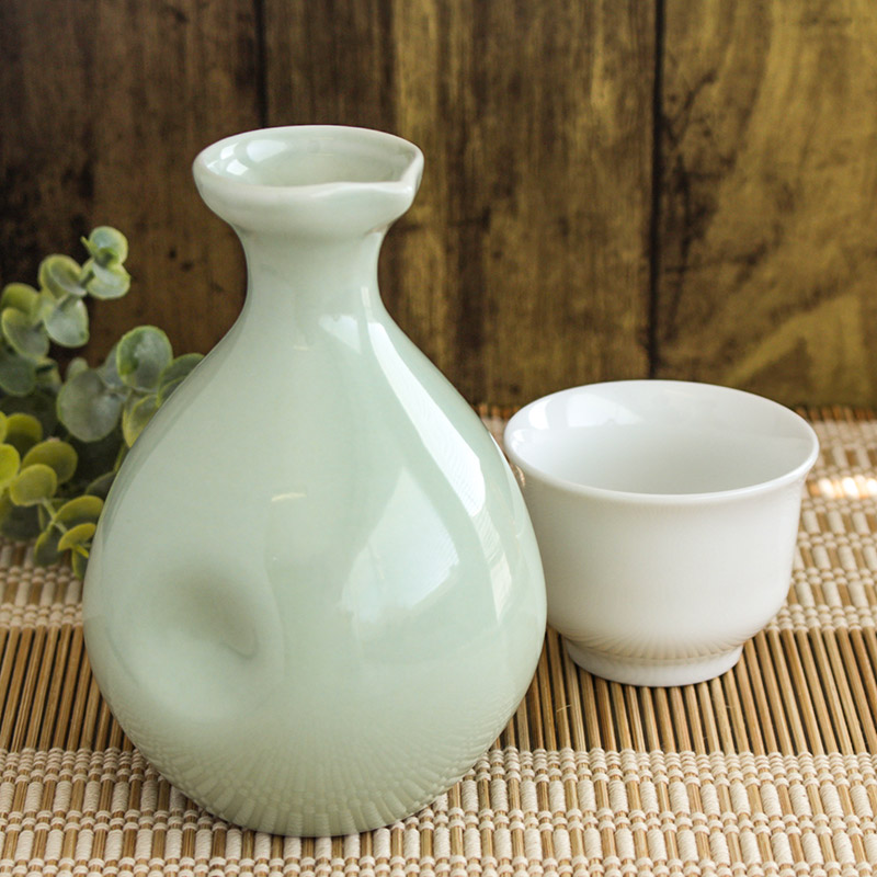 楽天市場】【アウトレット】へこませ徳利 薄いグリーン / 業務用 徳利