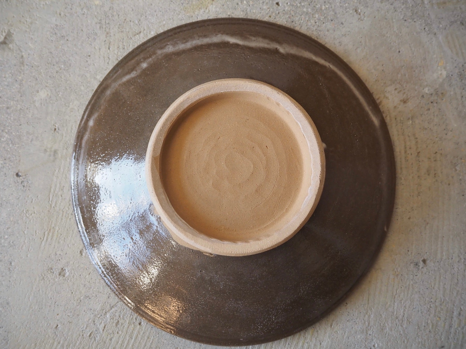 小鹿田焼 坂本工窯 9寸皿 飛び鉋 白 – つむぐ舎