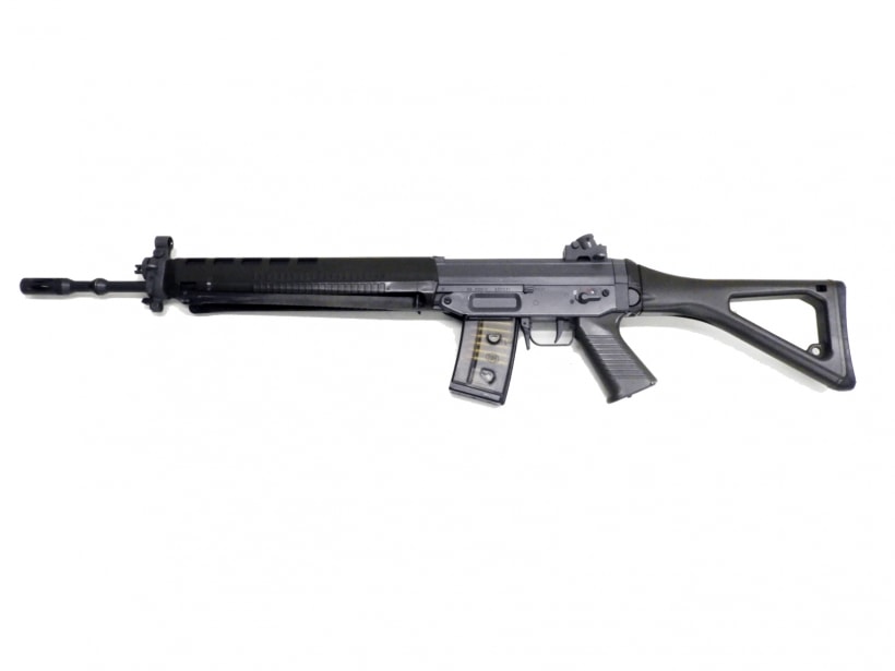 東京マルイ] SIG SG550 ストック少し割れによるぐらつきあり (訳あり