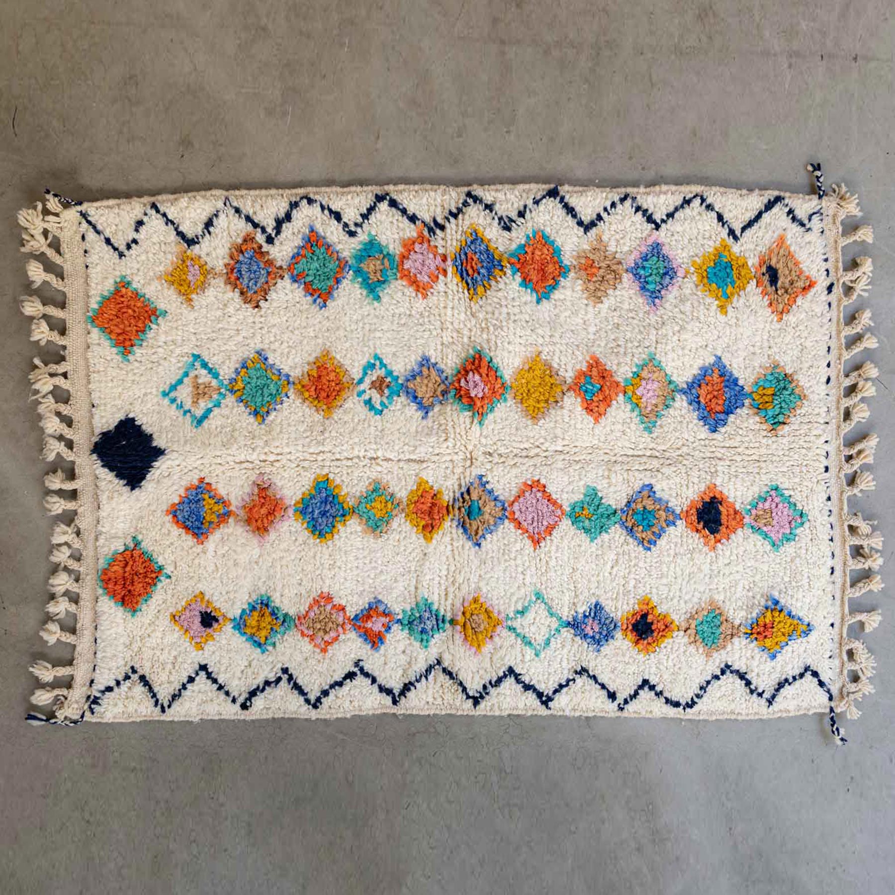 モロッコアートラグ・ブジャド｜ラグ｜オルネ ド フォイユ公式