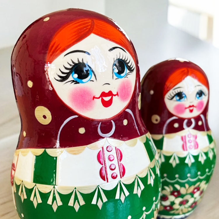 ロシア雑貨店マリンカ / ノリーンスク産 マトリョーシカn015-8p