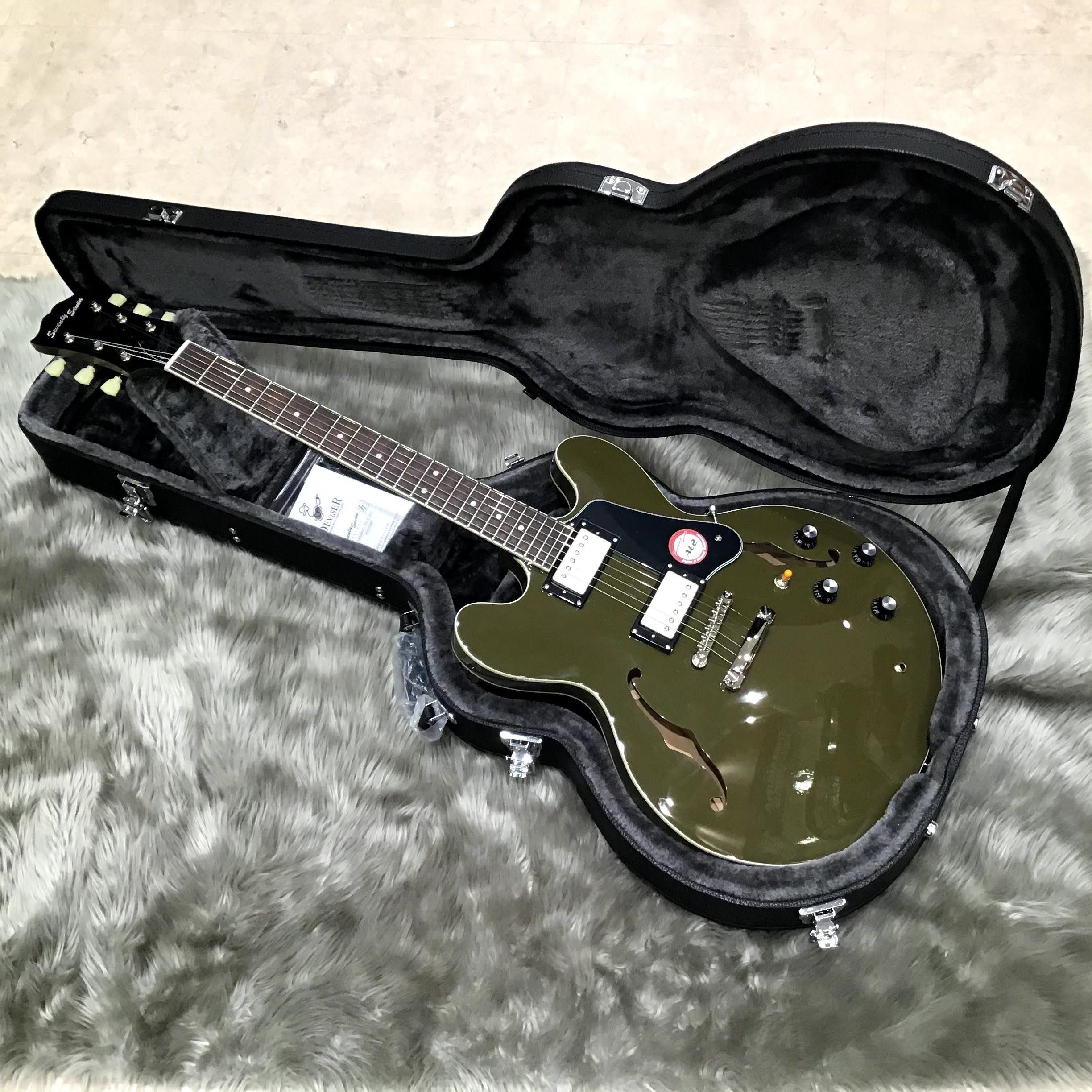 Seventy Seven ギターフェア開催中！きっとご納得いただける箱物が