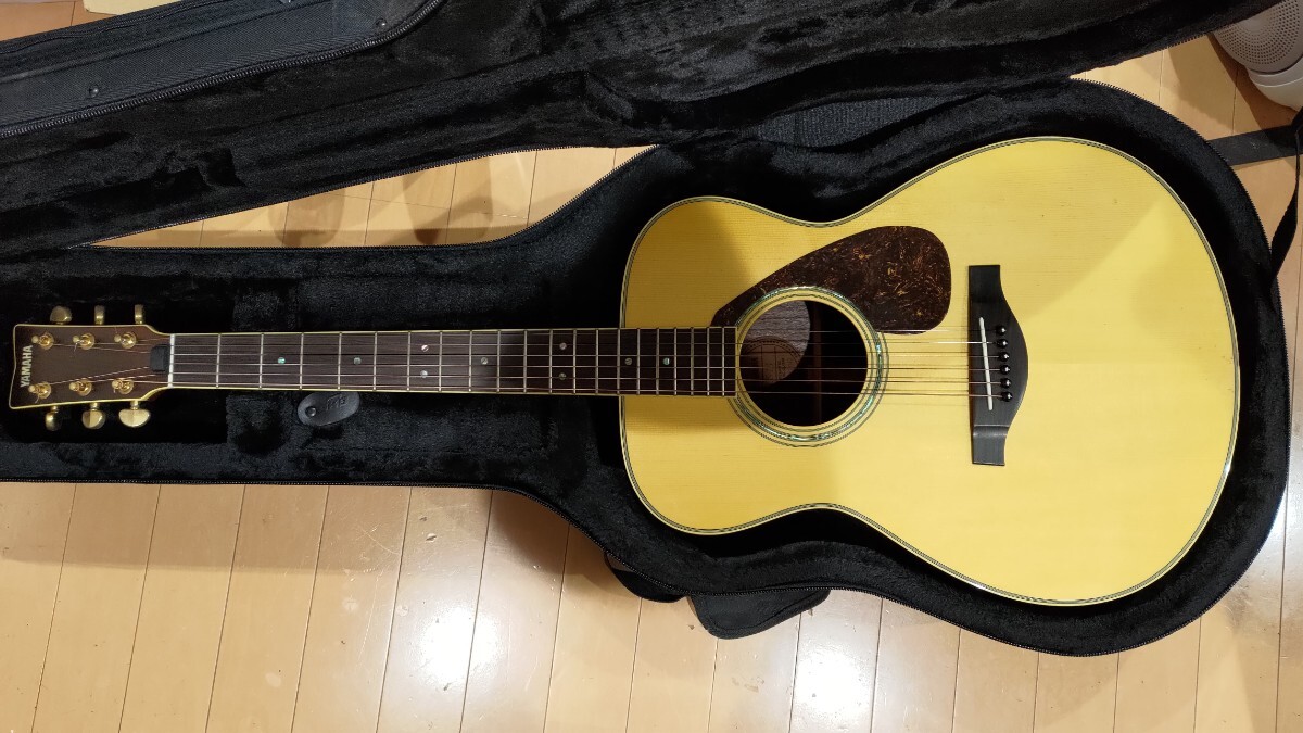 ヤマハ YAMAHA LS16 アコースティックギター セミハードケース付き