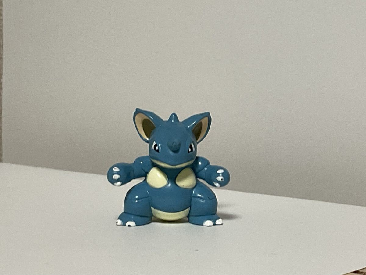 Yahoo!オークション -「ニドクイン モンコレ」の落札相場・落札価格