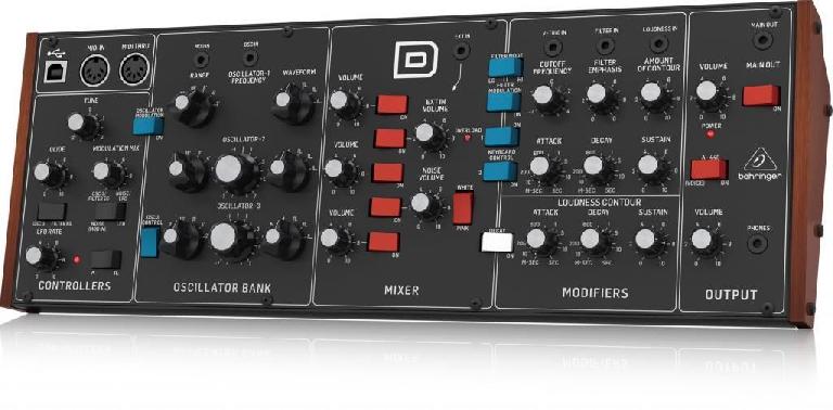 This Hour Long Video Compares Moog Minimoog Vs Behringer Model D