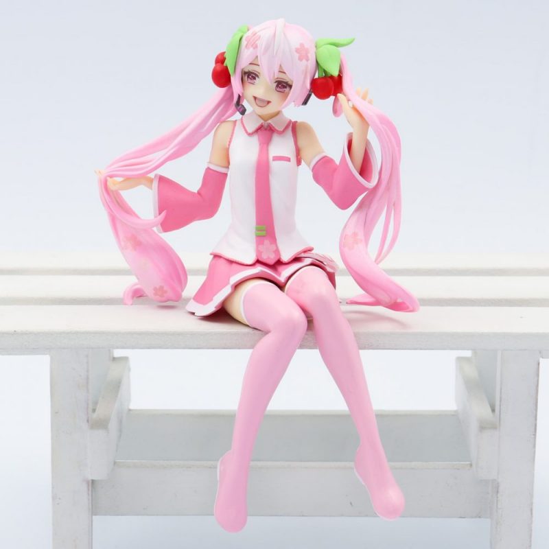桜ミクがフリューのぬーどるストッパーフィギュアに登場｜オンライン