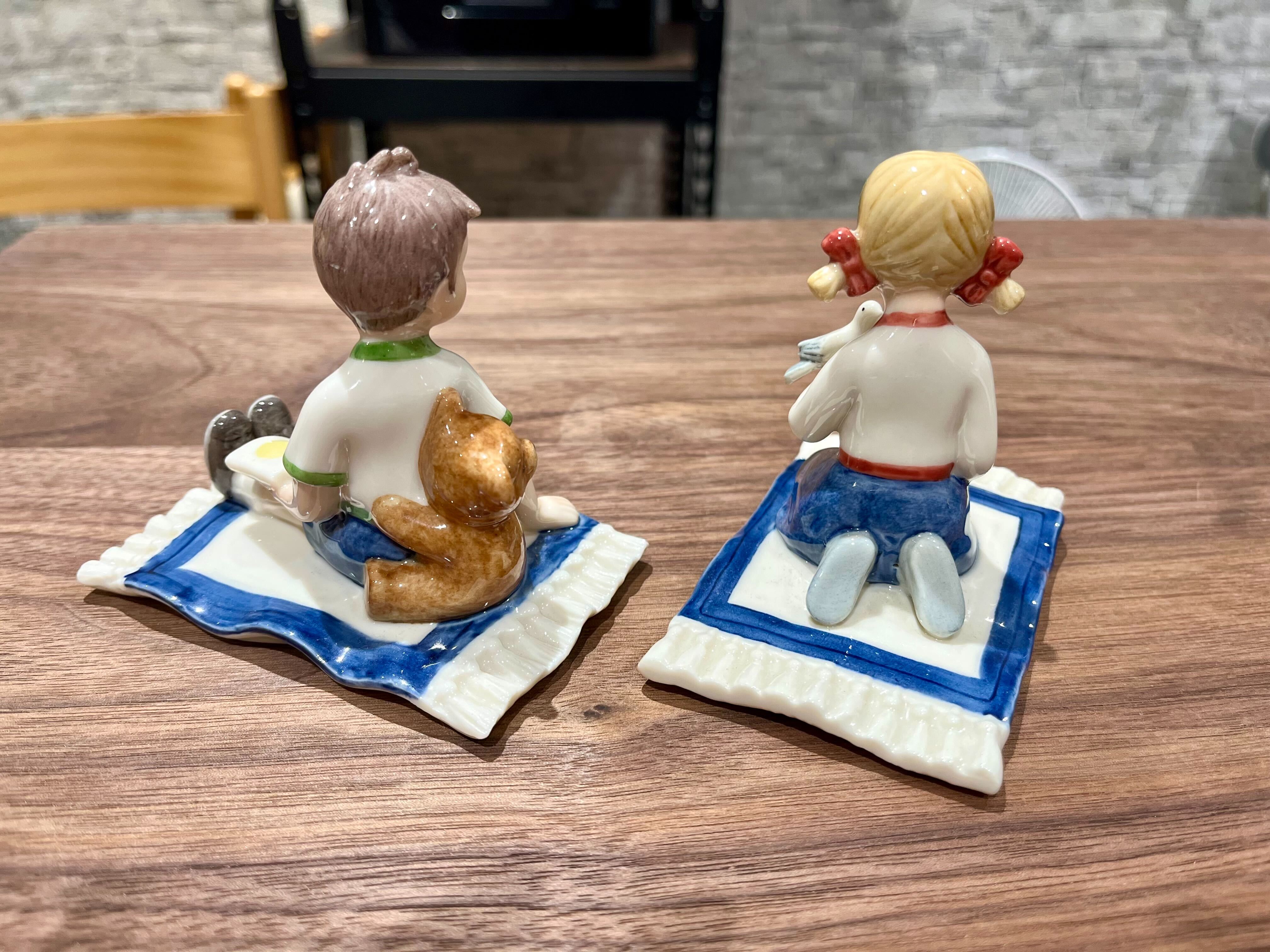 GMIO16A◯ロイヤルコペンハーゲン 2001年 Emma&Frederik フィギュリン