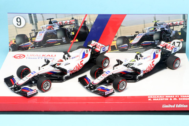 特注ミニチャンプス 1/43 ウラルカリ ハース F1チーム VF-21 2021 M