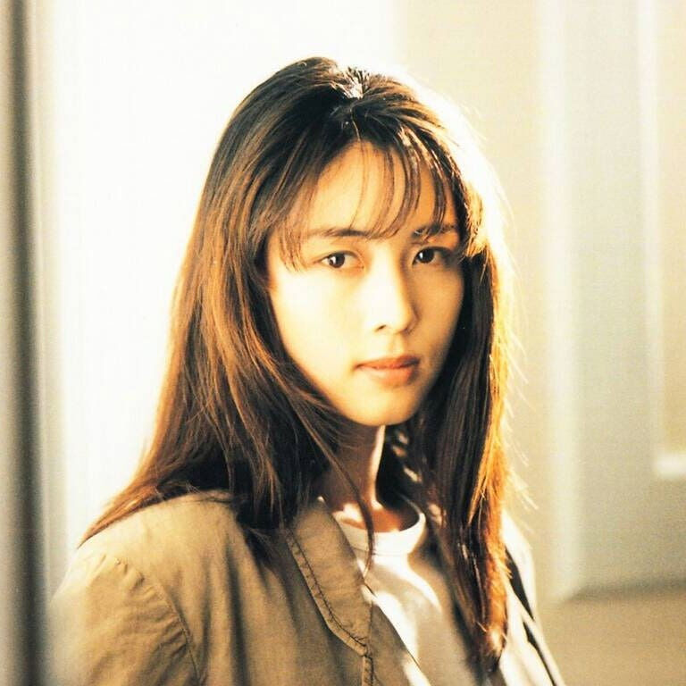 ZARD / 坂井泉水 : GiRLPOPデータベース