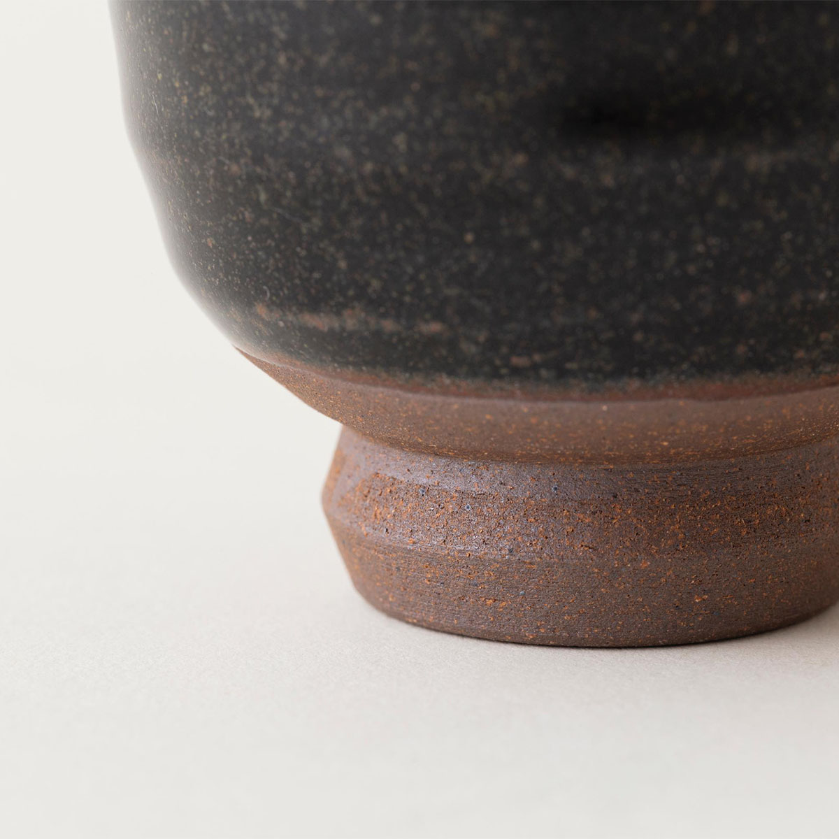 黒茶家セット(盃2個付)[クロヂョカセット（サカズキ2コツキ）]｜沈壽官