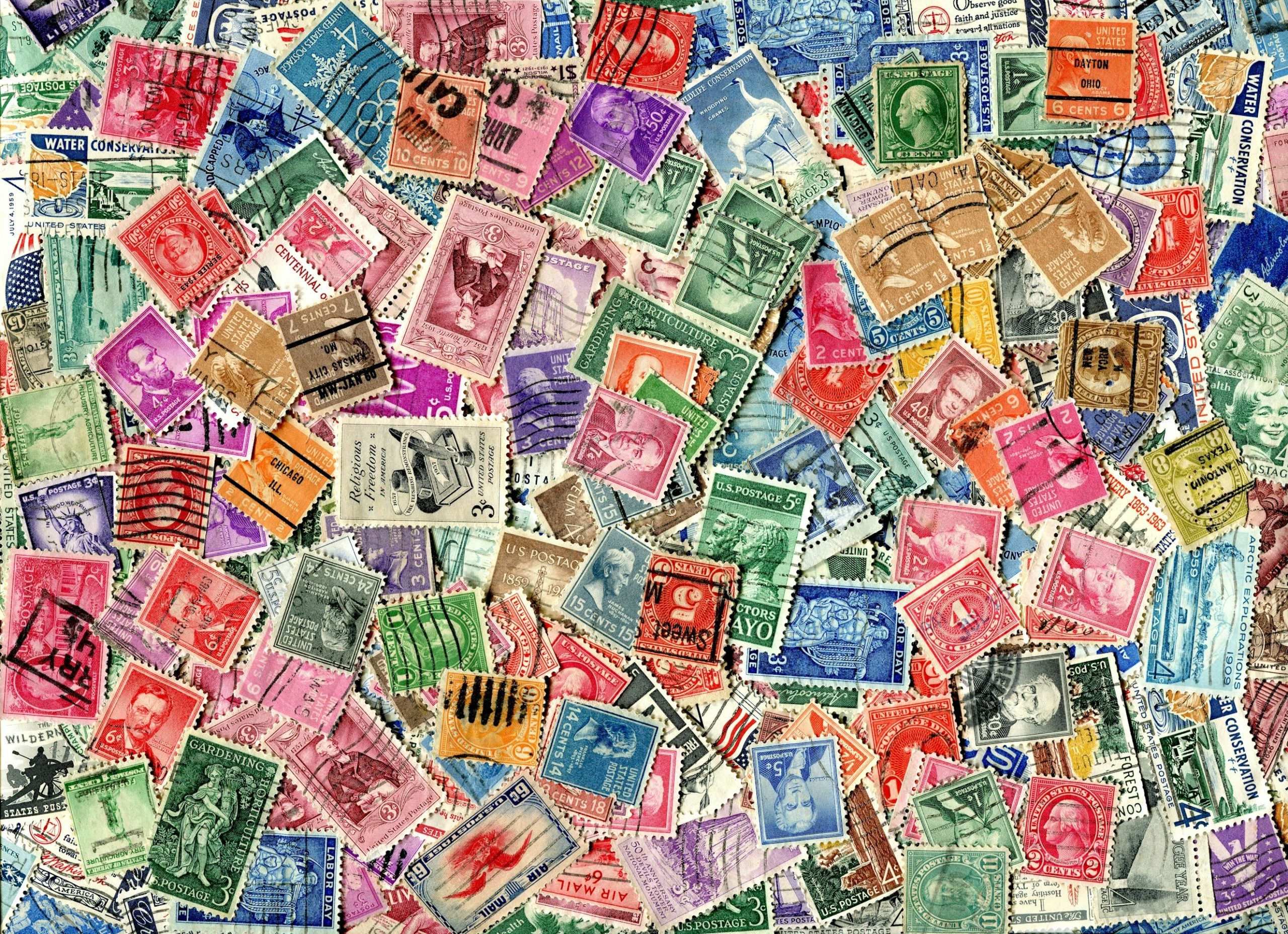 買取】大量のバラ切手を高く売るポイントと売却以外の活用方法 | 買取