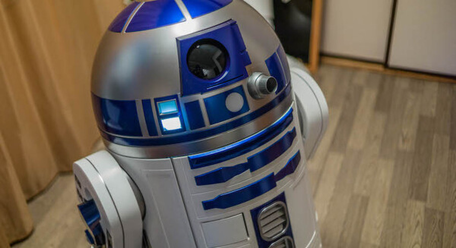 R2-D2実物大冷蔵庫「R2-D2 Moving Refrigerator」使ってみた