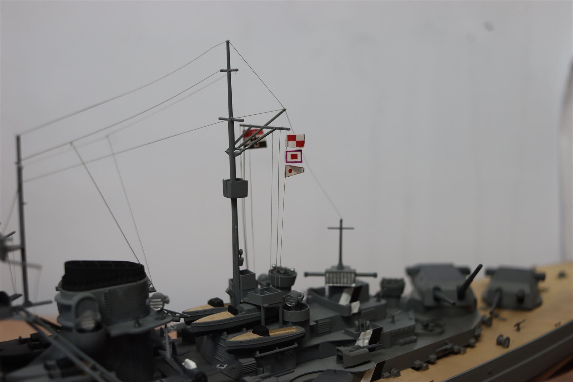 舞鶴電脳工作室 タミヤ 1/350 ドイツ戦艦 ビスマルク製作記 | yet