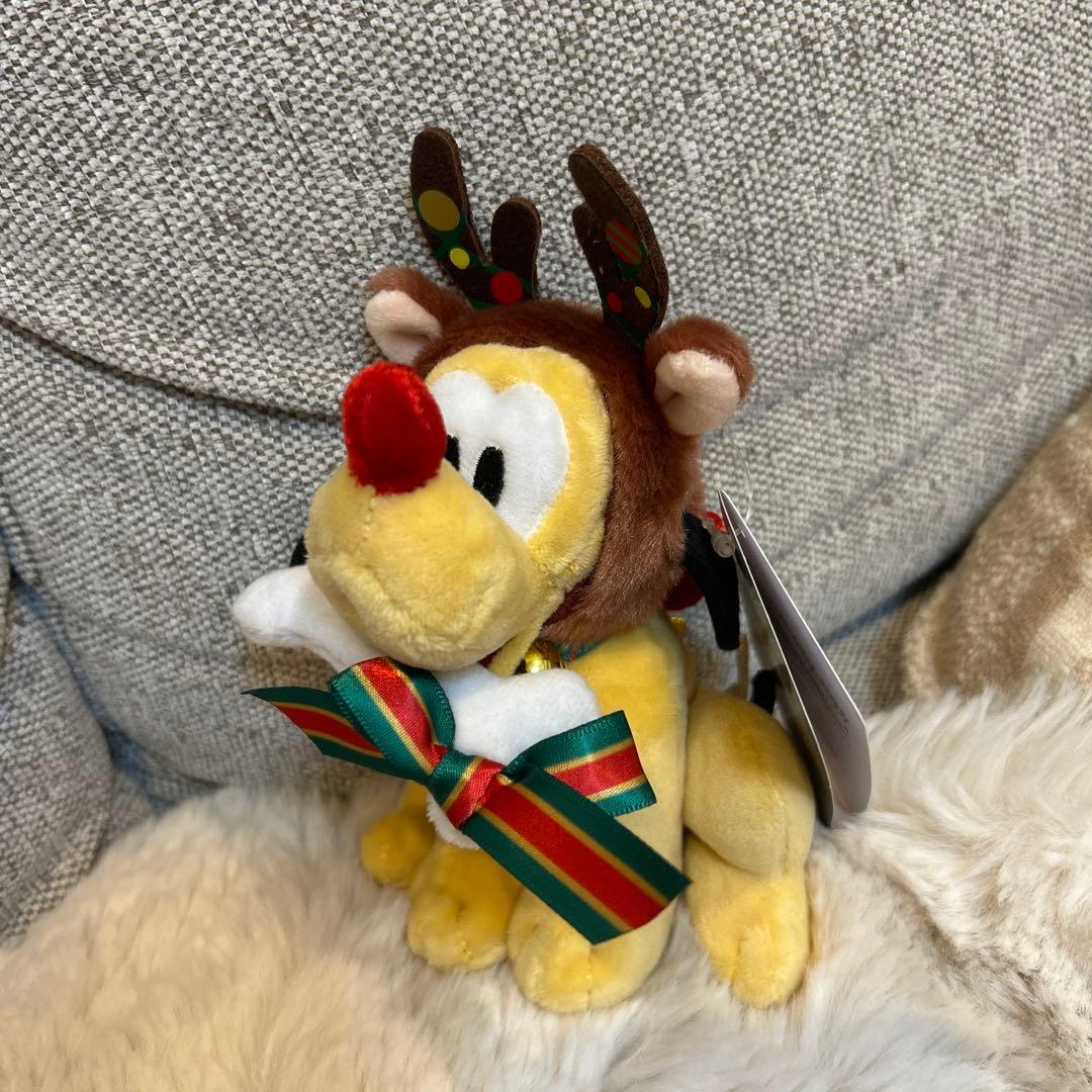 ディズニーストア プルート ぬいぐるみキーチェーン クリスマス - メルカリ
