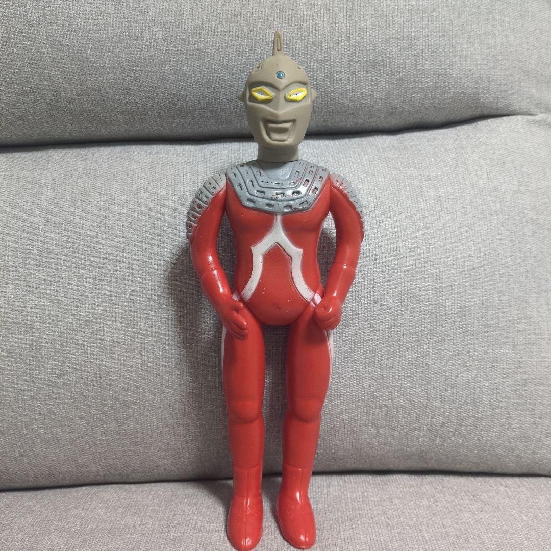 【当時物】ウルトラマンセブン ブルマァク ソフビ 大サイズ 昭和レトロ 特撮 懐かしさ漂う昭和レトロカラー！「ウルトラセブン」のフィギュア全5種