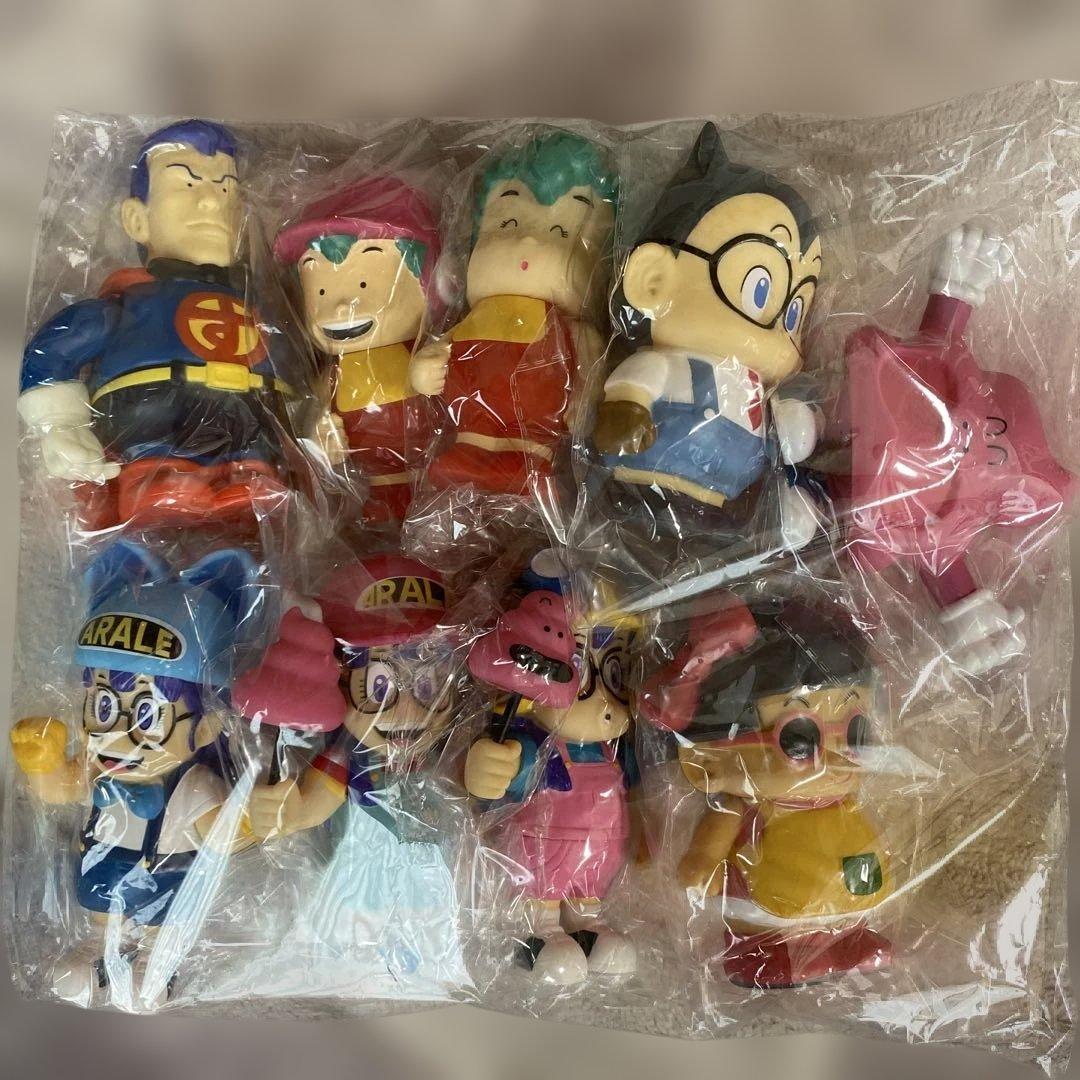 Dr.スランプ アラレちゃん フィギュア 9体セット Amazon.co.jp: ☆Dr.スランプ アラレちゃん☆ソフビ フィギュア 9体