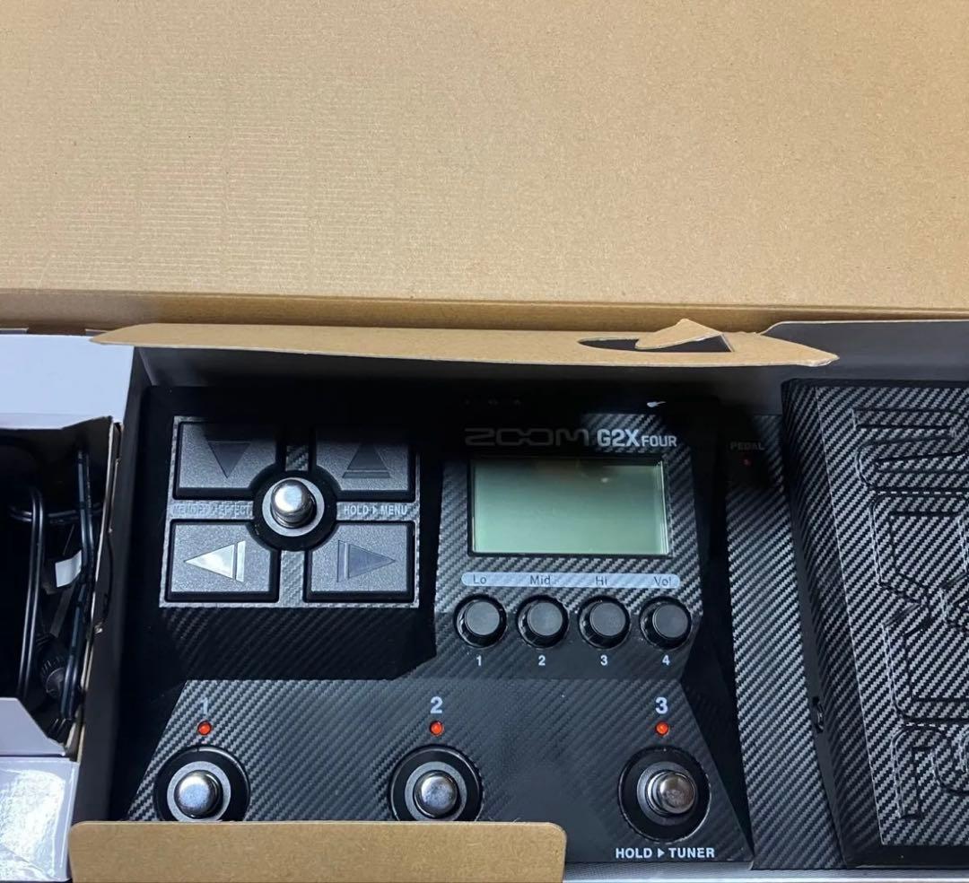 ZOOM G2X FOUR ギターエフェクター G2Four/G2XFour Multi-Effects Pedals | Buy Now | ZOOM
