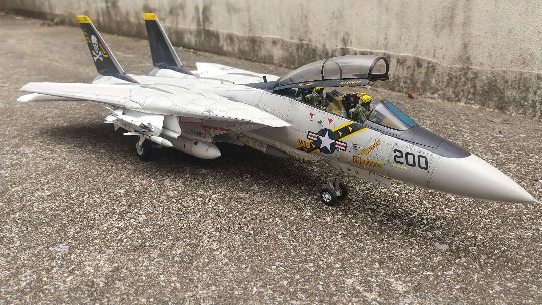 タミヤ グラマン F-14A トムキャット 1/48スケールモデル 完成品 1/48 グラマン F-14A トムキャット: スケールモデル｜TAMIYA SHOP