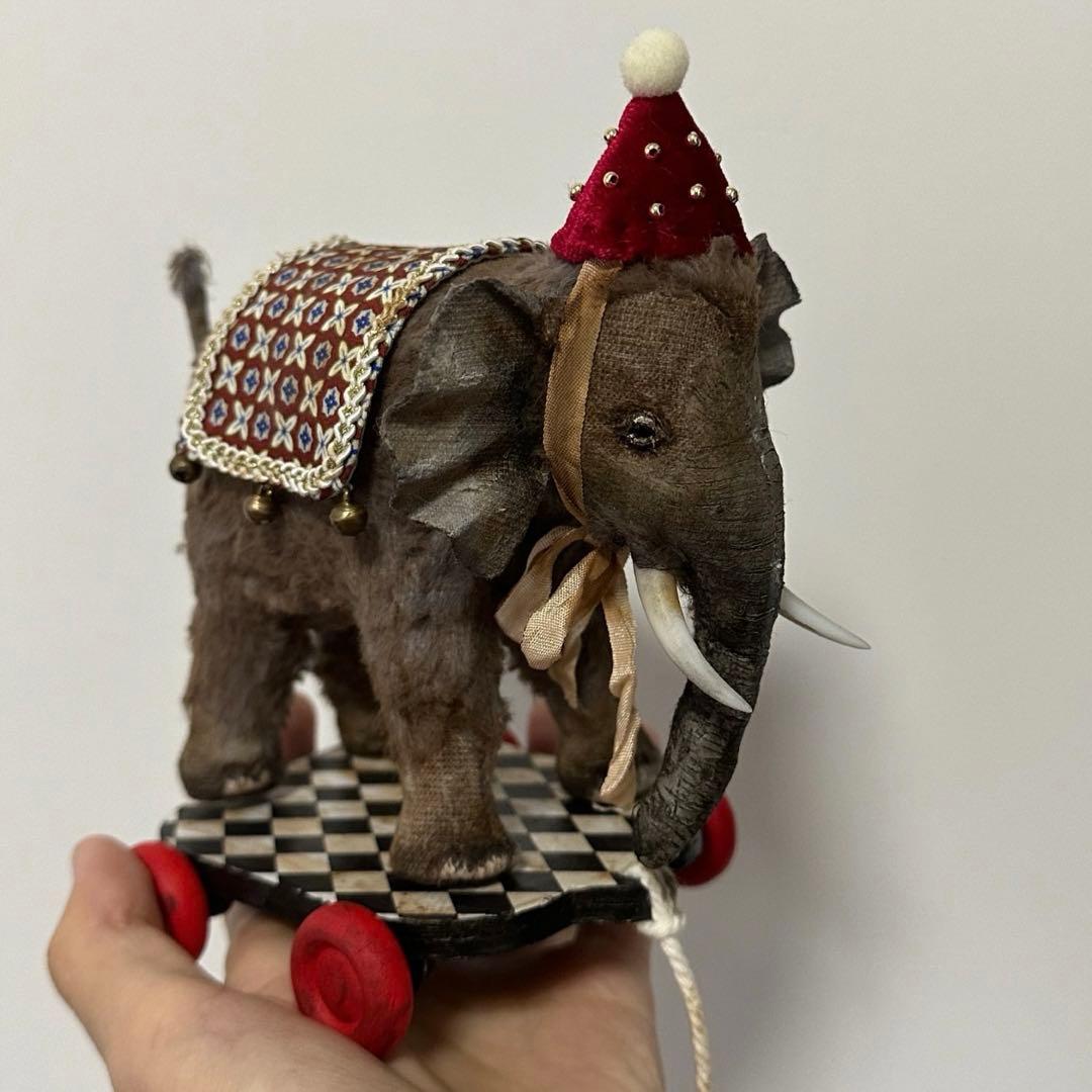 サーカスエレファント アーティストベア 海外作家様 ハンドメイド 置物 部屋飾り Amazon｜金属製の花の壁の装飾、リビングルームベッドルームオフィス