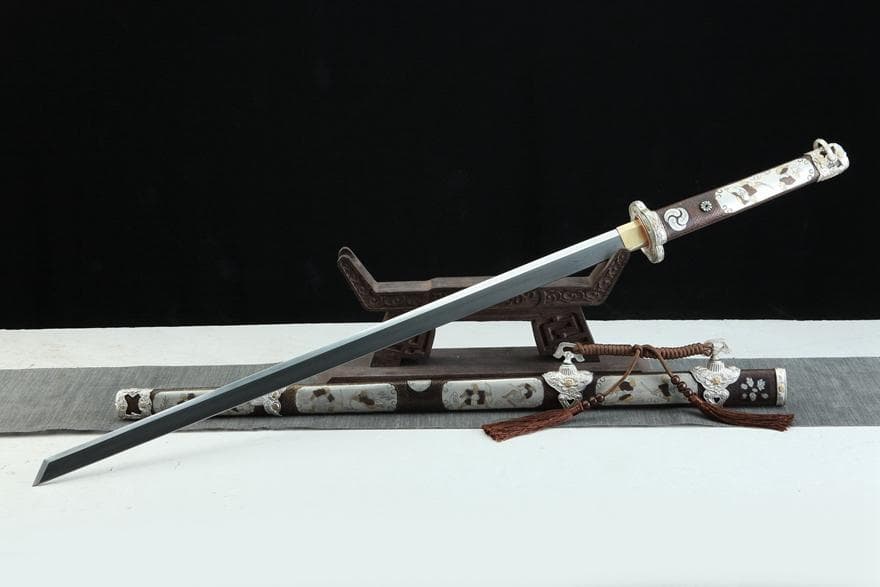 サイクロン唐刀 模造刀 居合刀 武士道 武具 漢剣 唐刀 龍泉剣 手鍛造打 Amazon | 竹製古代中国の唐刀楠竹質ストレートカッタ太刀刀剣を抜く