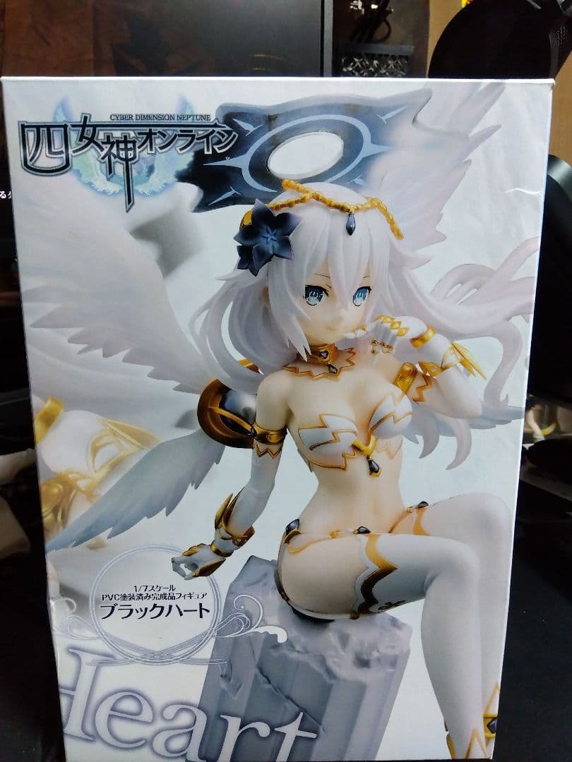 ブリスター未開封品 あみあみ限定特典付き四女神オンライン ブラックハート 1/7 四女神オンライン』ブラックハートフィギュア予約開始！つなこさん監修