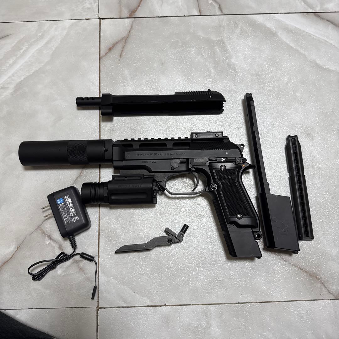 M93R電動ガン(カスタム一式) 東京マルイ] M93R 電動ハンドガン サプレッサー/ダットサイト等