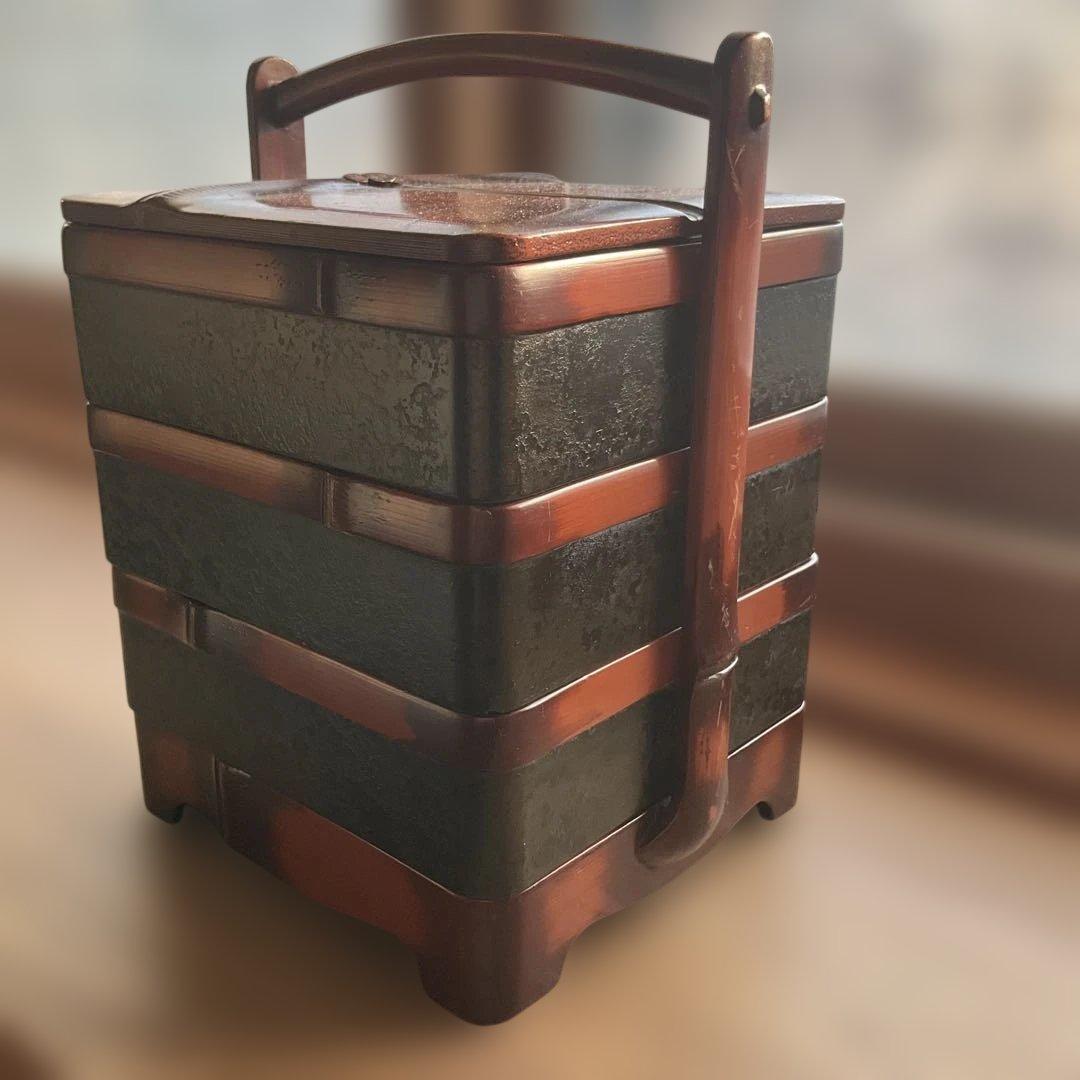 古い木製 三段重箱 黒・茶色 持ち手付き みよし漆器本舗 重箱 三段 6寸 18cm 松屋漆器店 白木塗 ウォールナット