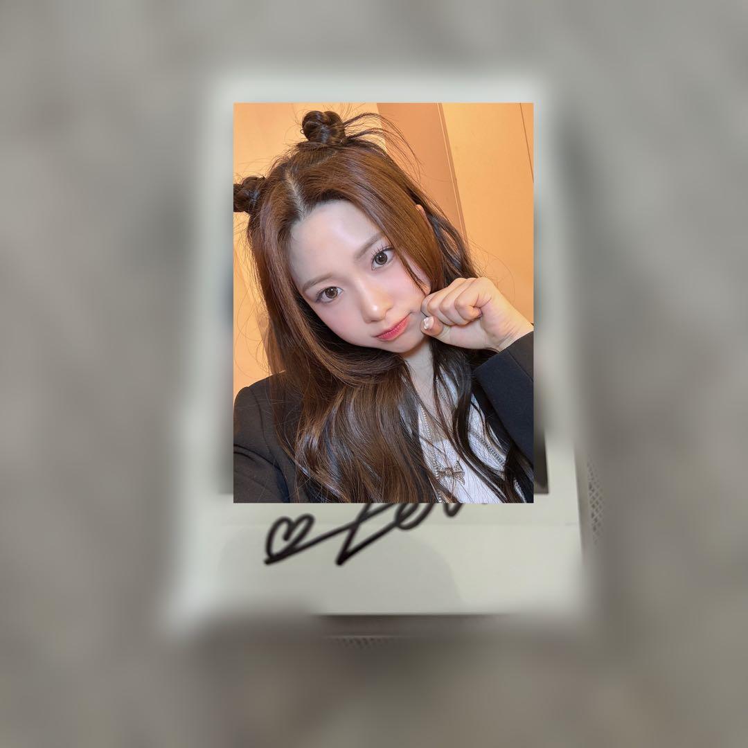 RESCENE メイ チェキ