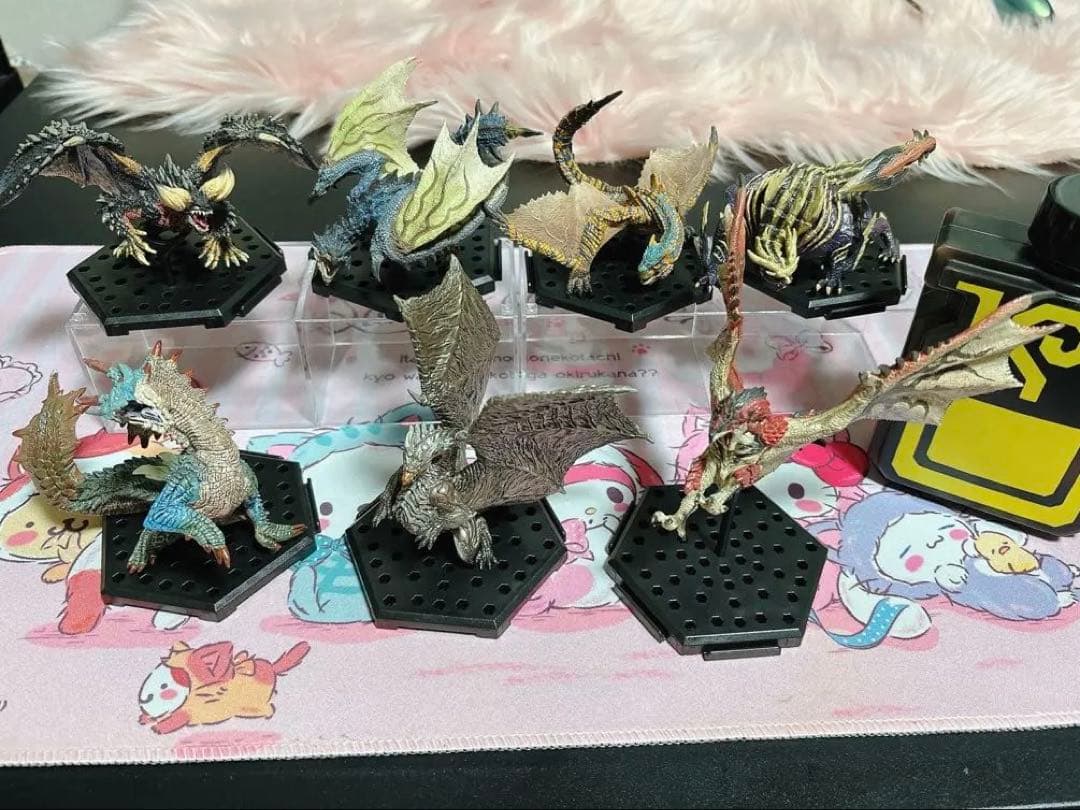 スタンダードモデル Plus　モンスターハンター Amazon.co.jp: カプコン フィギュアビルダー モンスターハンター