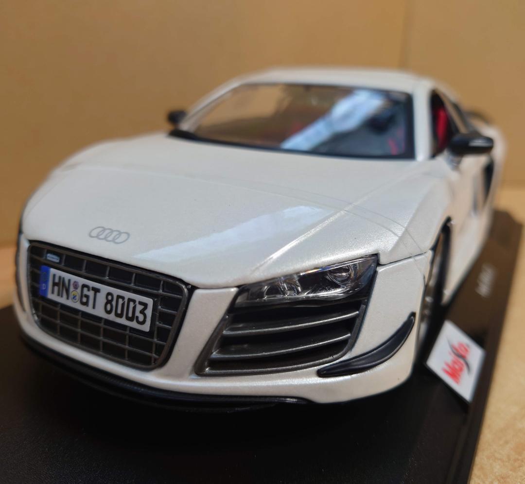 1/18 アウディ Audi R8 GT ホワイト マイスト製 ダイキャスト製 1/18 アウディ Audi R8 GT ホワイト マイスト製ダイキャスト製ミニカー