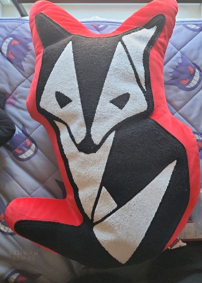 t-mac outing ロゴクッション キツネ レッド T-MAC OUTINGの魅力とここでしか出会えないキツネ。JACKだけの特別