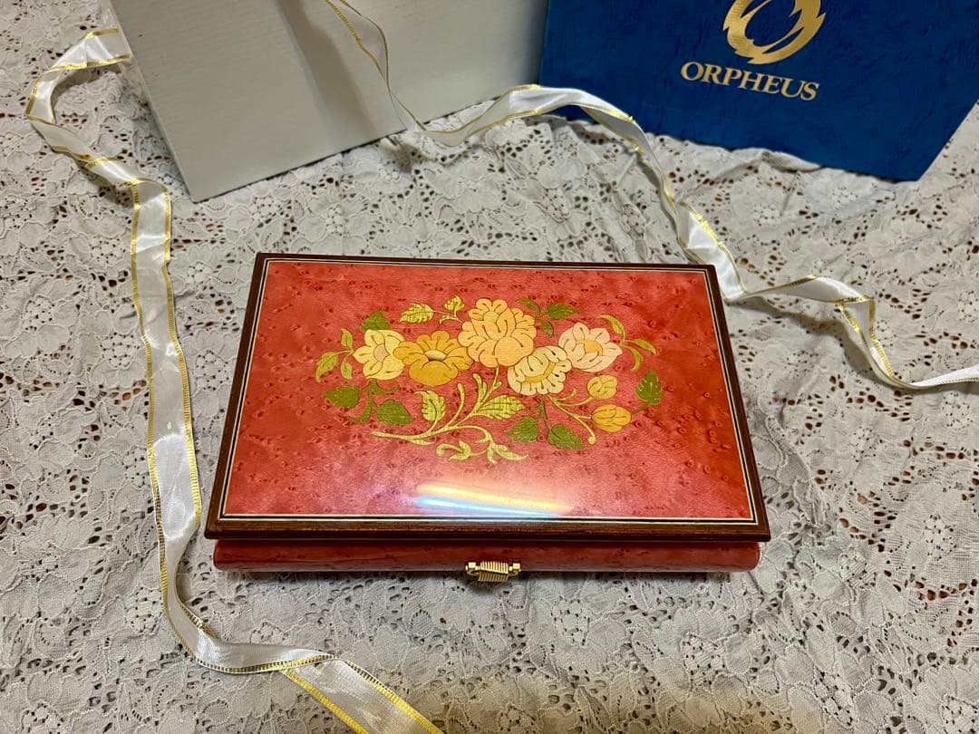 「オルフェウス」金魚花火(大塚愛)サンキョ象嵌ジュエルBOXオルゴール(30弁) hq720.jpg?sqp=-