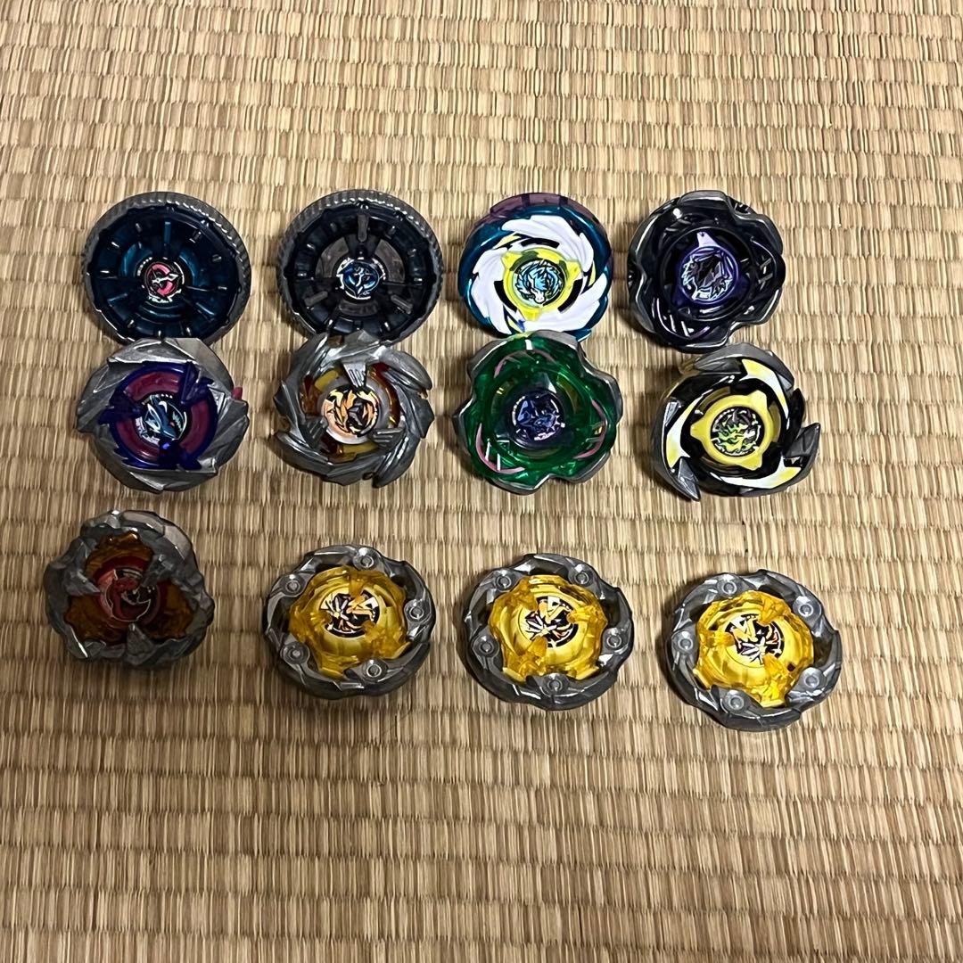 【引退品】ベイブレードXまとめ売り ベイブレードX 引退品まとめ売り① ベイブレード まとめ売り 引退品