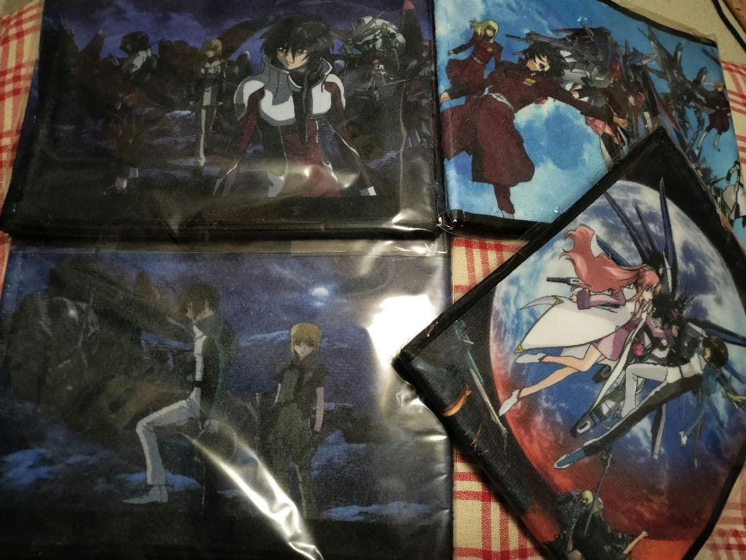 ガンダムSEED　エンディングマフラータオル 　4枚セット未開封 1000246153_1.jpg