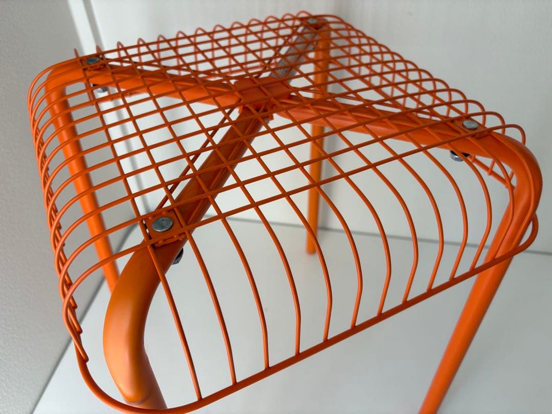 ♪IKEA VÄSTERÖN オレンジ スツール♪ - メルカリ