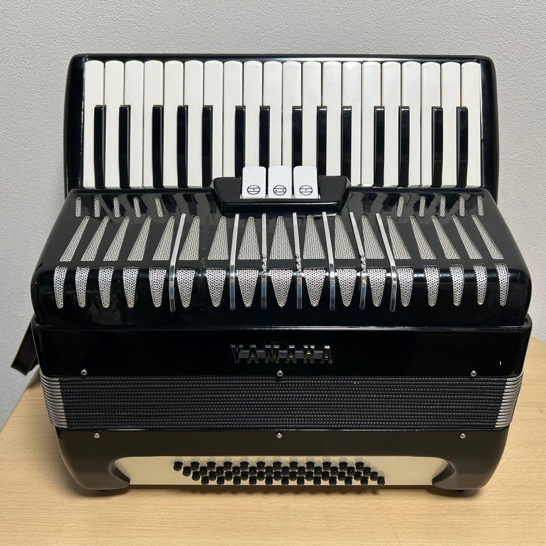 YAMAHA ヤマハ YA-48 アコーディオン 34鍵 48ベース　廃盤品 YAMAHA アコーディオン YA-48 黒 34鍵盤 48ベース ケース付き - メルカリ
